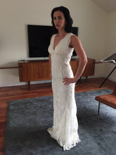 Load image into Gallery viewer, Nicole Miller &#39;9978&#39; - Nicole Miller - Nearly Newlywed Bridal Boutique - 1
