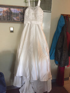 Custom 'Micaela Loren' - Custom made - Nearly Newlywed Bridal Boutique - 4