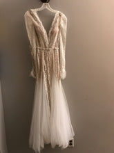 Load image into Gallery viewer, Inbal Dror &#39;BR-16-10&#39; size 0 used wedding dress front view on hanger
