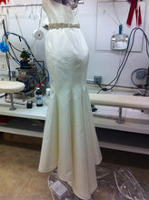 Load image into Gallery viewer, Romona Keveza Silk Mermaid Wedding Dress - Romona Keveza - Nearly Newlywed Bridal Boutique - 5
