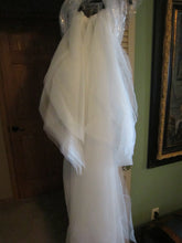 Load image into Gallery viewer, Kenneth Pool &#39;Charlize&#39; - Kenneth Pool - Nearly Newlywed Bridal Boutique - 4
