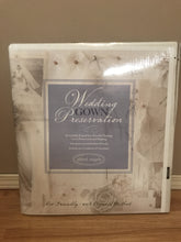 Load image into Gallery viewer, Alfred Angelo &#39;Pearl&#39; size 6 new wedding dress view of dress in box
