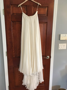 Catherine Deane 'Skirt' size 6 new wedding dress front view on hanger