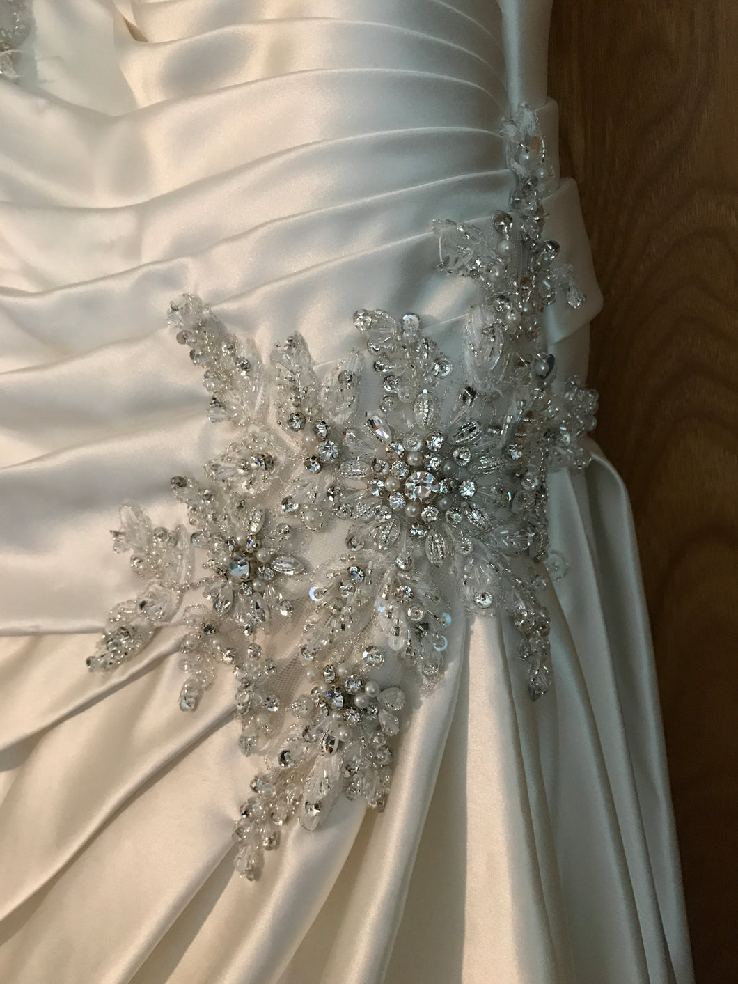 Bonny Bridal 'Ivory' size 22 used wedding dress view of trim