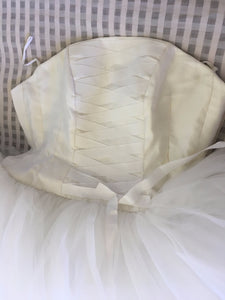 Richard Glasgow 'Tulle' size 8 used wedding dress back view flat