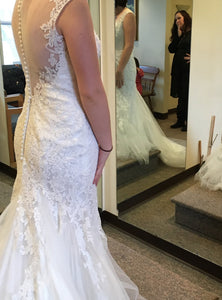 Mori Lee 'Madeline Gardener' size 10 new wedding dress back view on bride