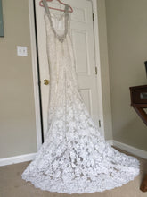 Load image into Gallery viewer, Allure &#39;C261&#39; size 8 sample wedding dress back view on hanger

