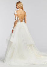 Load image into Gallery viewer, Hayley Paige &#39;Pippa&#39; size 6 new wedding dress back view on model
