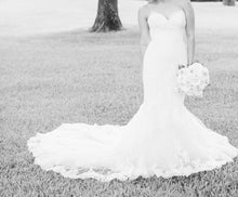 Load image into Gallery viewer, Enzoani &#39;Jodie&#39; size 4 used wedding dress front view on bride

