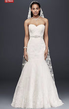 Load image into Gallery viewer, David&#39;s Bridal &#39;Soft White&#39;
