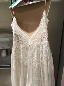Ti Adora by Allison Webb ' 7652' size 12 used wedding dress back view close up