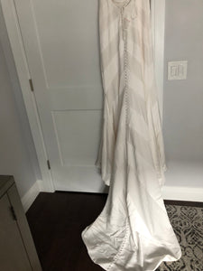 BHLDN 'Emblem' size 4 new wedding dress back view on hanger
