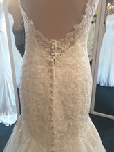 Load image into Gallery viewer, Allure Bridals &#39;8956&#39; - Allure Bridals - Nearly Newlywed Bridal Boutique - 5
