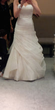 Load image into Gallery viewer, Pnina Tornai &#39;Kleinfeld&#39; - Pnina Tornai - Nearly Newlywed Bridal Boutique - 4
