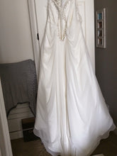 Load image into Gallery viewer, Mori Lee &#39;Julietta&#39; - Mori Lee - Nearly Newlywed Bridal Boutique - 5

