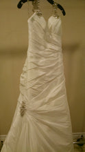 Load image into Gallery viewer, Maggie Sottero &#39;Billie&#39; - Maggie Sottero - Nearly Newlywed Bridal Boutique - 3
