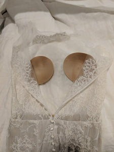 Lian Carlo' 6885' size 10 used wedding dress view of back