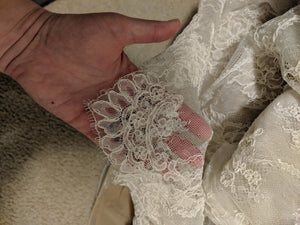 Lian Carlo' 6885' size 10 used wedding dress view of lace