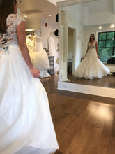 Load image into Gallery viewer, Suzanne Neville &#39;Cezanne&#39; size 8 new wedding dress back view on bride

