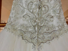 Load image into Gallery viewer, Casablanca &#39;Sea Breeze&#39; size 6 new wedding dress close up of back view
