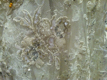 Load image into Gallery viewer, Monique Lhuillier &#39;Opulence&#39; - Monique Lhuillier - Nearly Newlywed Bridal Boutique - 2
