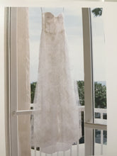 Load image into Gallery viewer, Monique Lhuillier &#39;Cheyenne&#39; - Monique Lhuillier - Nearly Newlywed Bridal Boutique - 3
