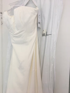 Nicole Miller 'Dakota' size 4 new wedding dress side view on hanger