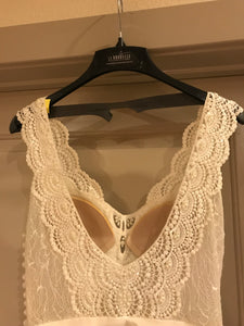 Flora Bridal 'Madeline' size 4 sample wedding dress back view on hanger