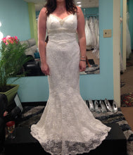 Load image into Gallery viewer, Jasmine &#39;Phi Couture&#39; size 10 new wedding dress front view on bride
