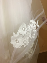 Load image into Gallery viewer, Hayley Paige &#39;Chantelle&#39; size 4 new wedding dress view of trim
