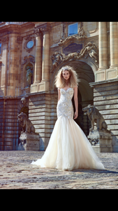 Galia Lahav 'Adeline' size 0 used wedding dress front view on bride