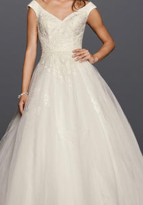 David's Bridal 'Jewel' size 8 new wedding dress front view on model