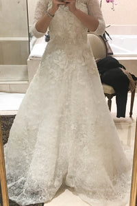 Oscar de la Renta 'MTO' size 4 new wedding dress front view on bride