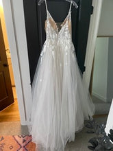 Load image into Gallery viewer, Willowby by Watters &#39;Whitney Gown&#39;
