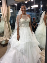Load image into Gallery viewer, Mori Lee &#39;8202&#39; size 8 new wedding dress front view on bride
