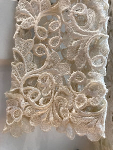Severin 'Lace' size 4 used wedding dress close up of lace