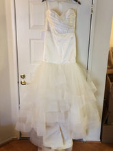 Load image into Gallery viewer, Tara Keely &#39;2458&#39; - Tara Keely - Nearly Newlywed Bridal Boutique - 3
