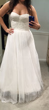 Load image into Gallery viewer, Romona Keveza &#39;576&#39; size 8 new wedding dress front view on bride
