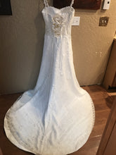 Load image into Gallery viewer, 2Be Bride &#39;Pnina Tornai Replica&#39; size 8 used wedding dress back view on hanger
