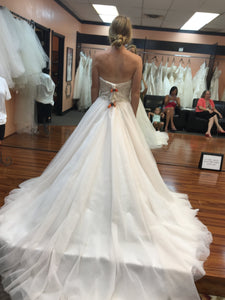David Tutera 'Luca' size 14 new wedding dress back view on bride