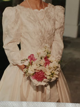 Load image into Gallery viewer, Carolina Herrera &#39;Silk Shantung&#39; size 8 used wedding dress front view on bride
