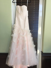 Load image into Gallery viewer, David&#39;s Bridal &#39;Whisper Pink&#39;
