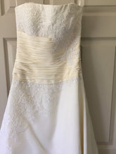 Load image into Gallery viewer, Christos &#39;73&#39; size 4 used wedding dress front view on hanger
