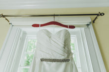 Load image into Gallery viewer, Romona Keveza &#39;904&#39; size 4 used wedding dress front view of bust line

