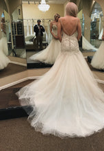 Load image into Gallery viewer, Mori Lee &#39;2874&#39; size 6 new wedding dress back view on bride

