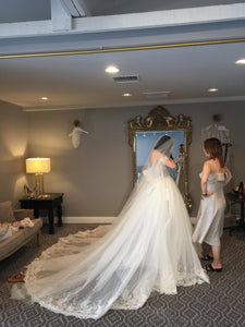 Galia Lahav 'Cinderella' size 0 used wedding dress side view on bride
