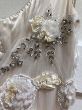 Load image into Gallery viewer, Claire Pettibone &#39;Crescent&#39; size 6 used wedding dress view of trim
