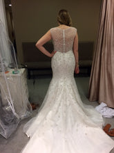 Load image into Gallery viewer, Dennis Basso &#39; 32943631&#39; - Dennis Basso - Nearly Newlywed Bridal Boutique - 3
