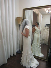 Load image into Gallery viewer, Melissa Sweet &#39;Reverie&#39; size 6 new wedding dress side view on bride

