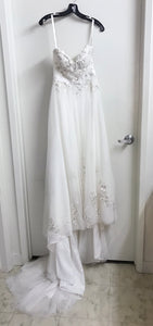 Alfred Angelo 'Modern Vintage' size 2 new wedding dress front view on hanger